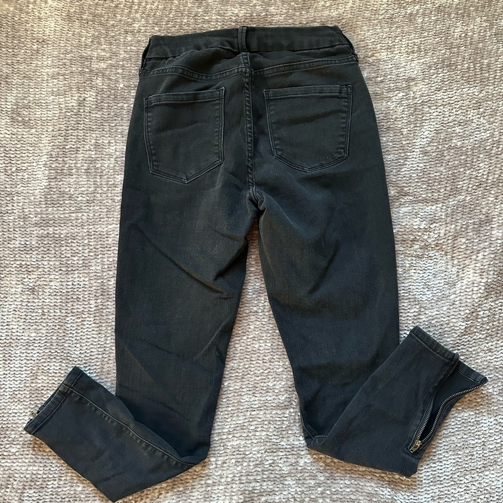 Mid Rise Ankle Skinny - Picture 2 of 5
